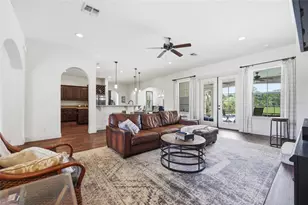 4460 Runway Ln, Saint Cloud, FL 34772 - Photo 10