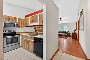 1047 W Samms Ave, Port Orange, FL 32129 - Photo 2