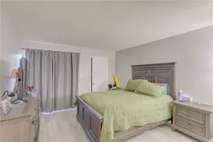 1082 E Michigan St, Orlando, FL 32806 - Photo 8