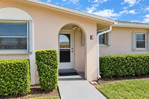 2784 Dudley Dr E, West Palm Beach, FL 33415 - Photo 2