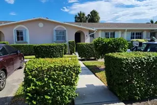 2784 Dudley Dr E, West Palm Beach, FL 33415 - Photo 4