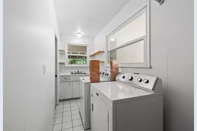 106 N Kentucky Avenue, Deland, FL 32724 - Photo 28