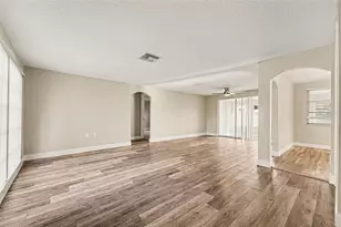 3207 Salisbury Dr, Holiday, FL 34691 - Photo 6
