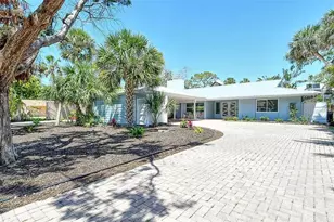 4852 Featherbed Ln, Sarasota, FL 34242 - Photo 2