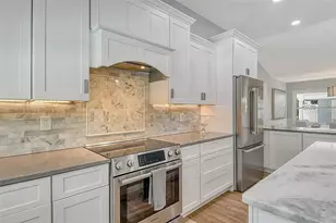 4852 Featherbed Ln, Sarasota, FL 34242 - Photo 16