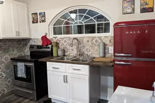 735 26th Ave S, Saint Petersburg, FL 33705 - Photo 16
