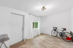 425 S Candler Ave, Orlando, FL 32835 - Photo 18