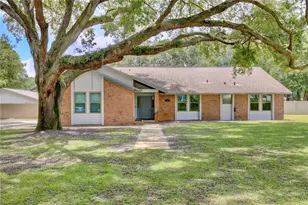 106 Polo Ln, Sanford, FL 32771 - Photo 1