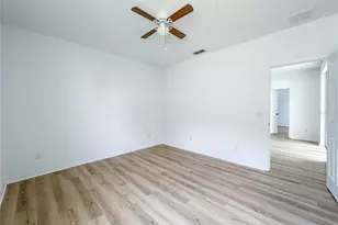 402 Sunset View Dr, Davenport, FL 33837 - Photo 16