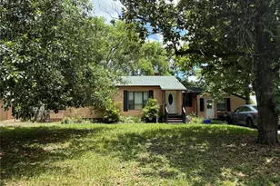 2429 S Elm Ave, Sanford, FL 32771 - Photo 1