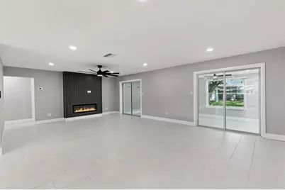 10633 Watertown Court, Orlando, FL 32821 - Photo 4