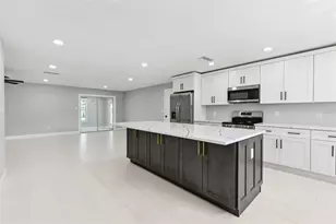 10633 Watertown Ct, Orlando, FL 32821 - Photo 6