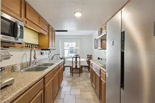 1036 Plantation Dr, Kissimmee, FL 34741 - Photo 6