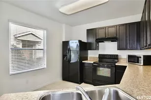 3520 Seneca Club Loop, Orlando, FL 32808 - Photo 8