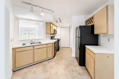 7270 Westpointe Boulevard #910, Orlando, FL 32835 - Photo 12