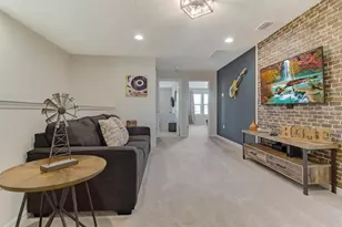 2436 Dubai St, Kissimmee, FL 34747 - Photo 12