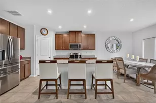 341 Winter Bliss Ln, Mount Dora, FL 32757 - Photo 4