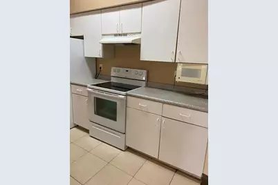 5028 Park Central Drive #2131, Orlando, FL 32839 - Photo 10