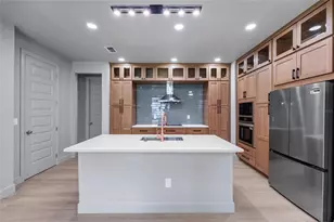 2034 E Grant Ave, Orlando, FL 32806 - Photo 22