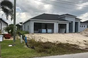 217 SE 21st Ln, Cape Coral, FL 33990 - Photo 8