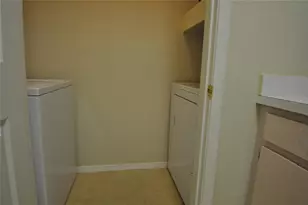 13245 Sanctuary Cove Dr, Tampa, FL 33637 - Photo 14