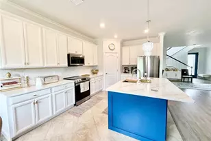 20642 Benissimo Dr, Venice, FL 34293 - Photo 8