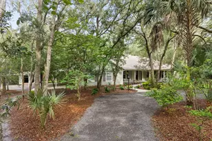 2175 Lauren Ln, Deland, FL 32720 - Photo 8