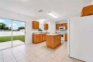 13403 Copper Head Dr, Riverview, FL 33569 - Photo 8