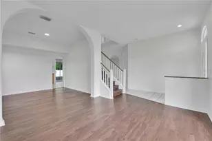 1101 Blufield Ave, Brandon, FL 33511 - Photo 2