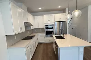1872 Crowncrest Dr, Apopka, FL 32703 - Photo 6
