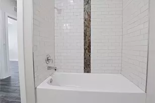 2233 E Kaley Ave, Orlando, FL 32806 - Photo 22