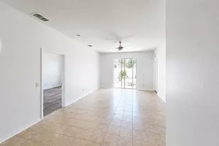 30612 Palmerston Pl, Wesley Chapel, FL 33545 - Photo 10