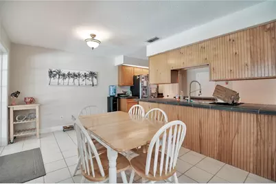 5307 Jade Circle, Orlando, FL 32812 - Photo 10