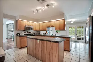 5307 Jade Cir, Orlando, FL 32812 - Photo 14