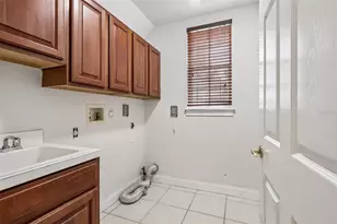 8463 Tibet Butler Dr, Windermere, FL 34786 - Photo 22