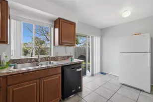 11340 Cardiff Dr, Orlando, FL 32837 - Photo 12