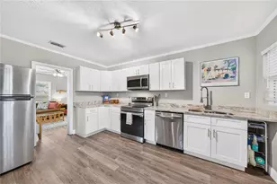 915 Dowd Ave, Orlando, FL 32804 - Photo 8