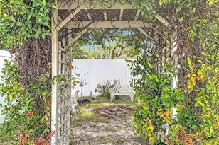 1976 Key Lime St, Ocoee, FL 34761 - Photo 38