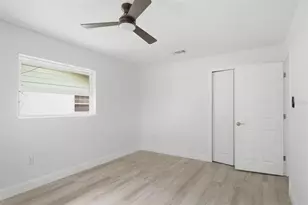 2733 Castle Oak Ave, Orlando, FL 32808 - Photo 14