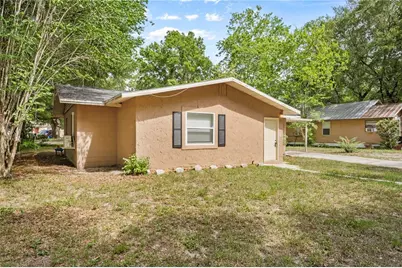 516 Pitt Street, Wildwood, FL 34785 - Photo 2