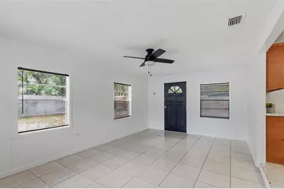 208 Avalone Drive, Apopka, FL 32703 - Photo 10