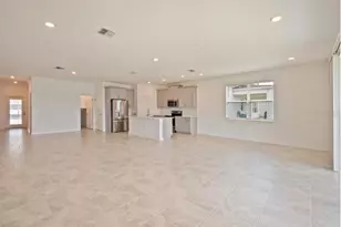 3377 Wauseon Dr, Saint Cloud, FL 34772 - Photo 4