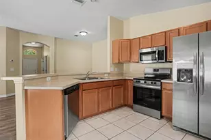 844 Barrister Dr, Auburndale, FL 33823 - Photo 6