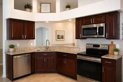 14648 Corkwood Drive, Tampa, FL 33626 - Photo 4