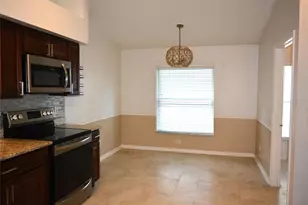 14648 Corkwood Dr, Tampa, FL 33626 - Photo 4