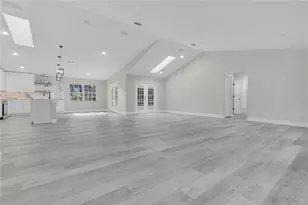 1812 Corolla Ct, Deltona, FL 32738 - Photo 2