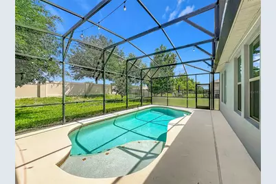 16131 Hampton Crossing Drive, Winter Garden, FL 34787 - Photo 4