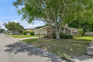 938 Blue Heron Blvd, Osteen, FL 32764 - Photo 20