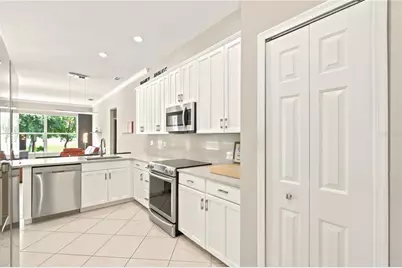 678 Lakeworth Circle, Lake Mary, FL 32746 - Photo 16