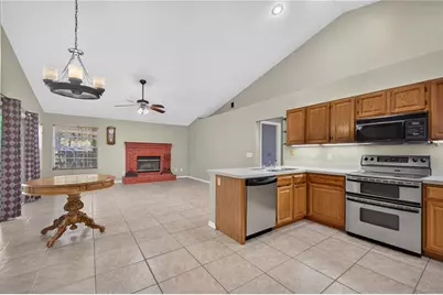 2600 Clementon Park Court, Orlando, FL 32835 - Photo 18